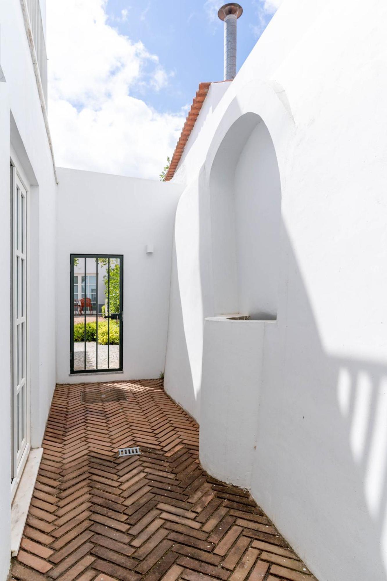 Limehome Evora Rua De Machede 52 الغرفة الصورة